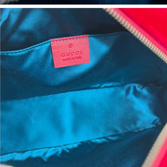 Gucci Red Velvet Matelasse - Picture 5 of 6